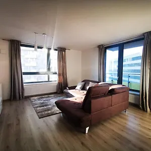Citypark Ruzinov, Jarabinkova, 2 Bratislava