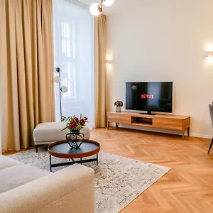 Laurinska 1 * Bratislava