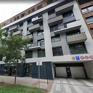 2 Apartment, Old City, New Building - Stein Apartment
