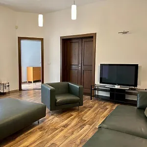 Apartment Michalska 2
