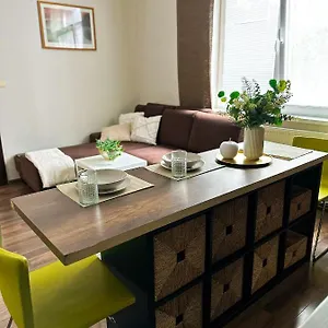 Apartment Spacious Centre Bratislava