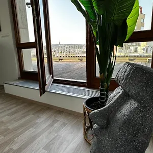 Luxury Penthouse At The Historical Centre With Free Parking Apartment
