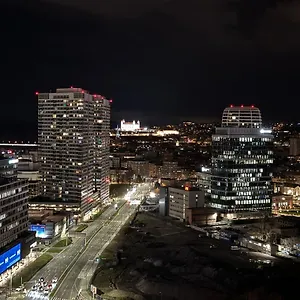 Apartment Klingerka Apartment, 25th Floor With Free Parking And View Of Castle And Danube Bratislava
