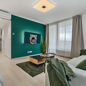 Apartment Lam Jungle - Sky View 21 Floor - Free Parking *