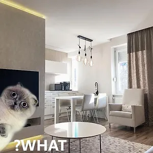 Luxury Lifestyle In *