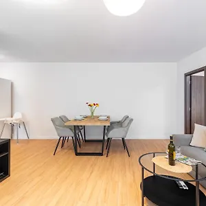 Old Town Oasis 4 * Bratislava
