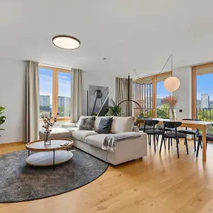 Lam Lakeside - Ac - Free Parking Apartment *