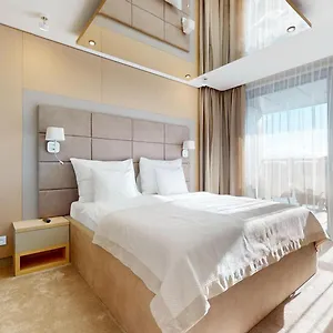 Eurovea Tower Hotel apartamentowy *