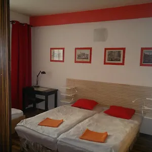 Red * Bratysława