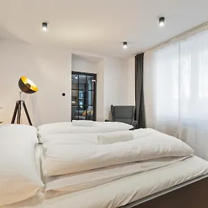 Apartment Lam Retro *