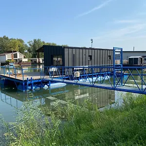 Houseboat Apartment