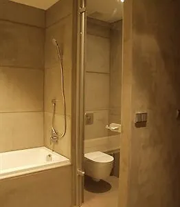 Designhotel 21 Cakov:makara 호텔