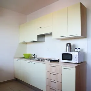 Harlequin 3* Братислава