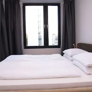 Hotel Quality Mileticova 3*