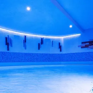 Wx Hotel Hotel