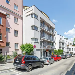 Apartment Matteo - Modern With Free Parking Bratislava