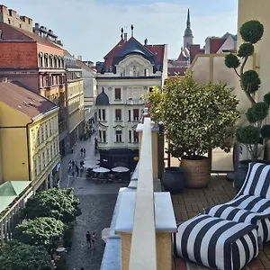 Terrace In Old Town - Castle & Cathedral View Apartment Bratislava
