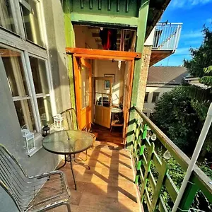 Big In City Center & Private Parking Apartment *
