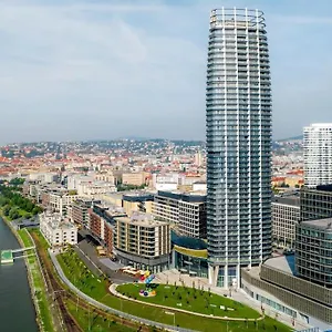 Apartment The First Skyscraper In Slovakia