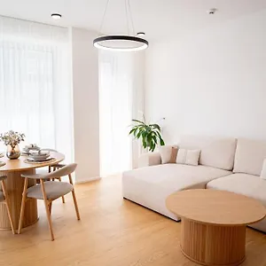 Liget - Luxury Apartment, Great Location *