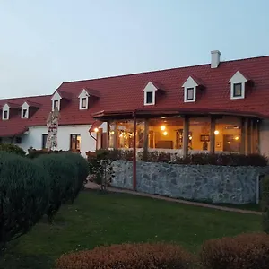 Hotell Carpatia 3*