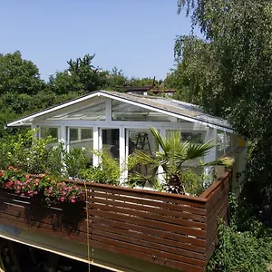 Greenhouse Just 15 Min From The Old Town Luxury tent *