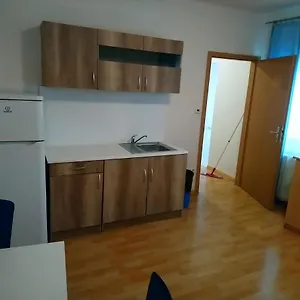 City Hostal