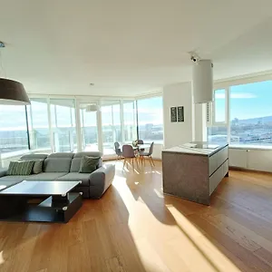 Sag Panorama Apartment 3 Rooms 19Th Floor Great View Free Parking Apartment Bratislava